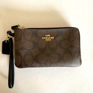 Coach double zipper wristlet